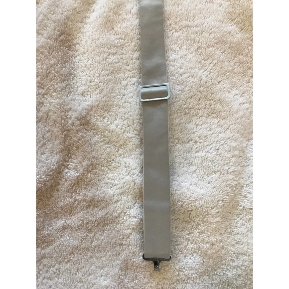 Men's Gray Bow Tie‎ Adjustable Length - Picture 4 of 9